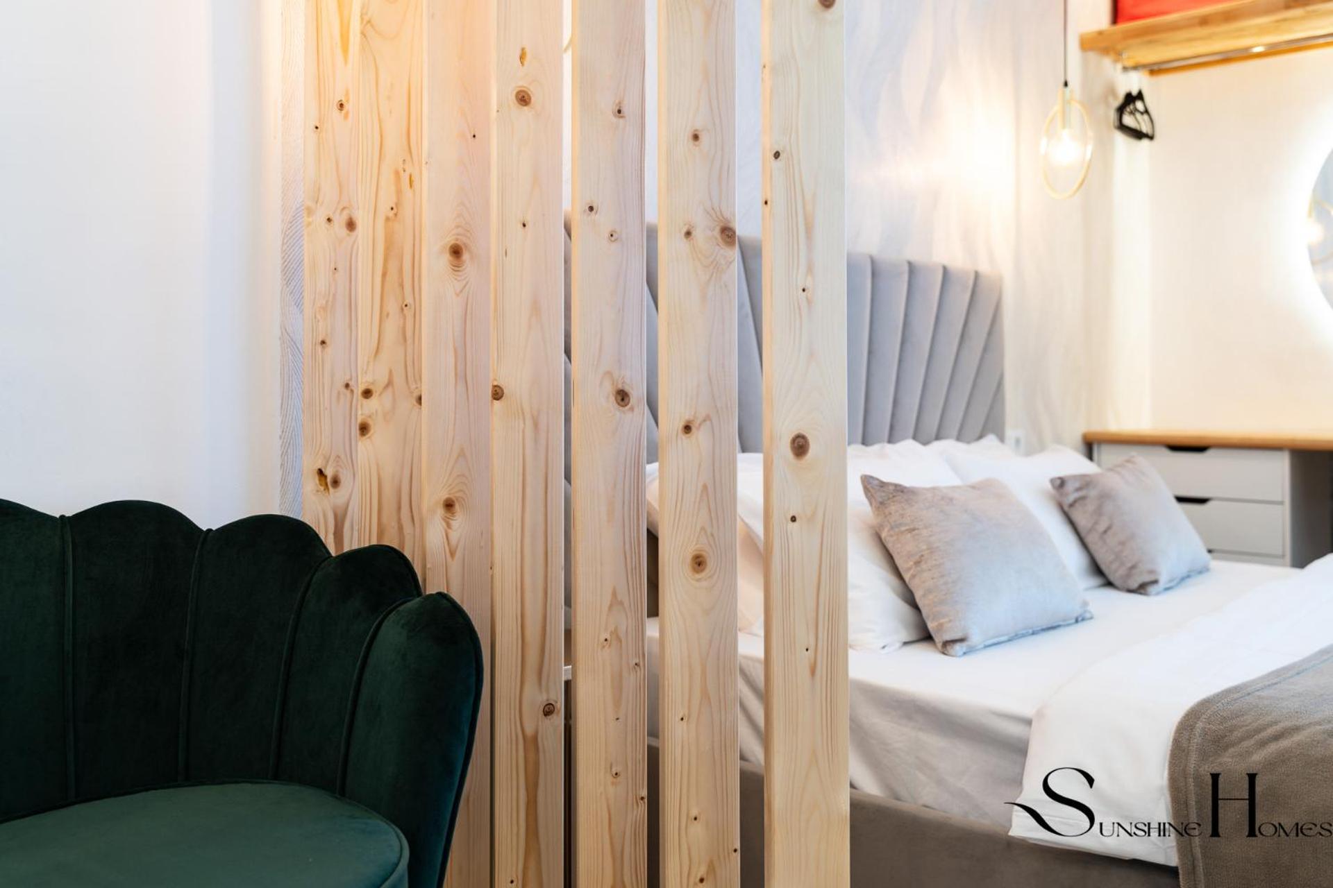 Seaview Beachfront Studio With Aqua Park & Balcony Benalmádena Kültér fotó